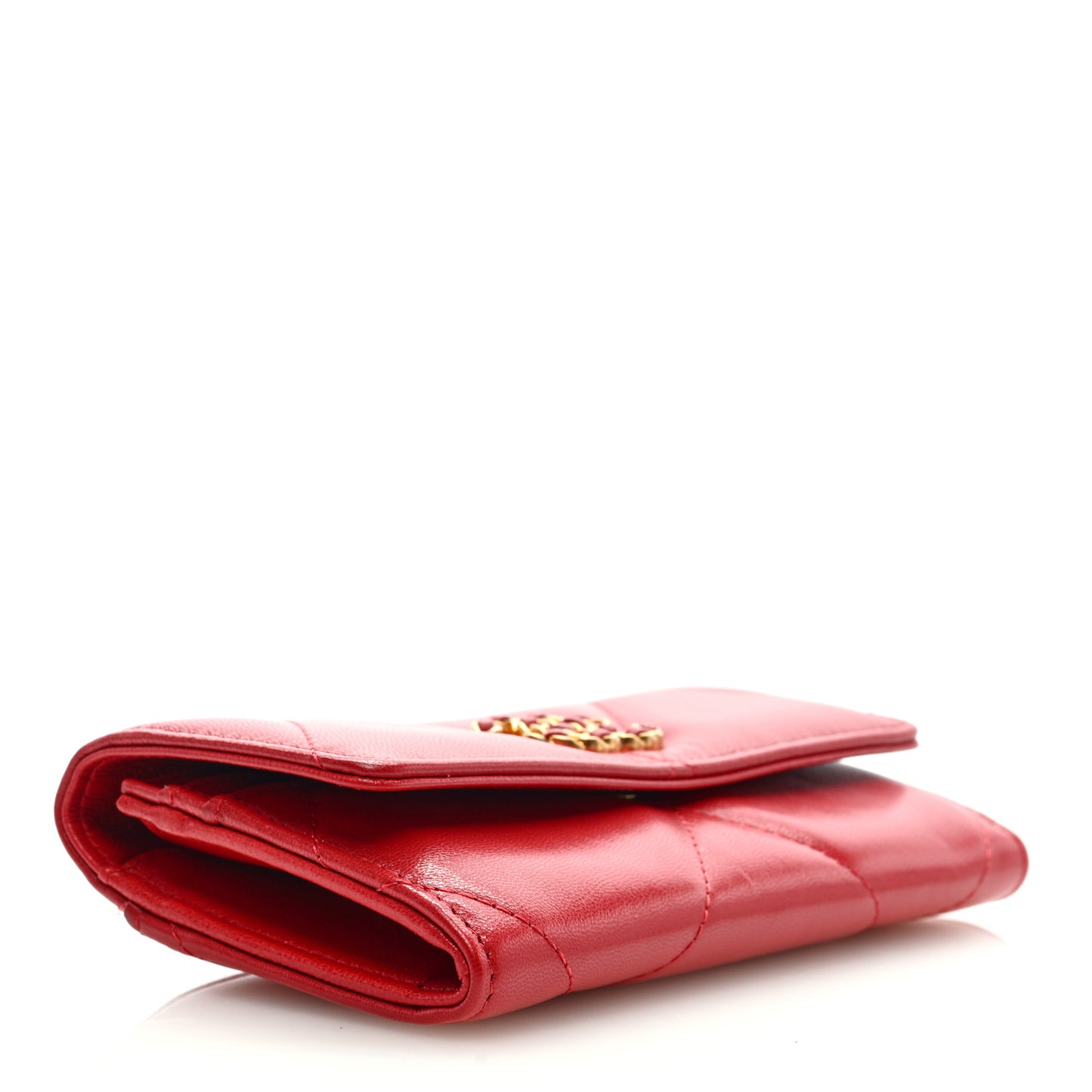 Goatskin Quilted Chanel 19 Flap Wallet Red