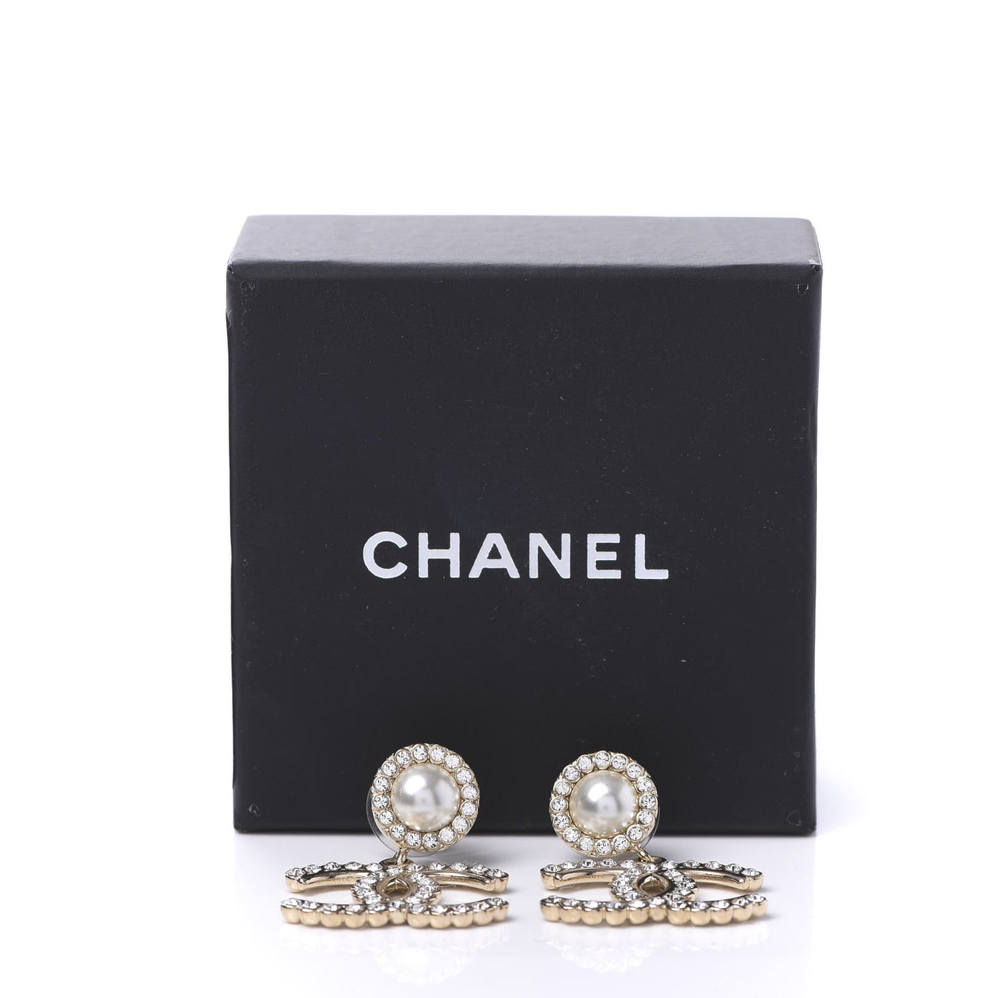 Crystal Pearl Bow-tiful CC Drop Earrings Gold