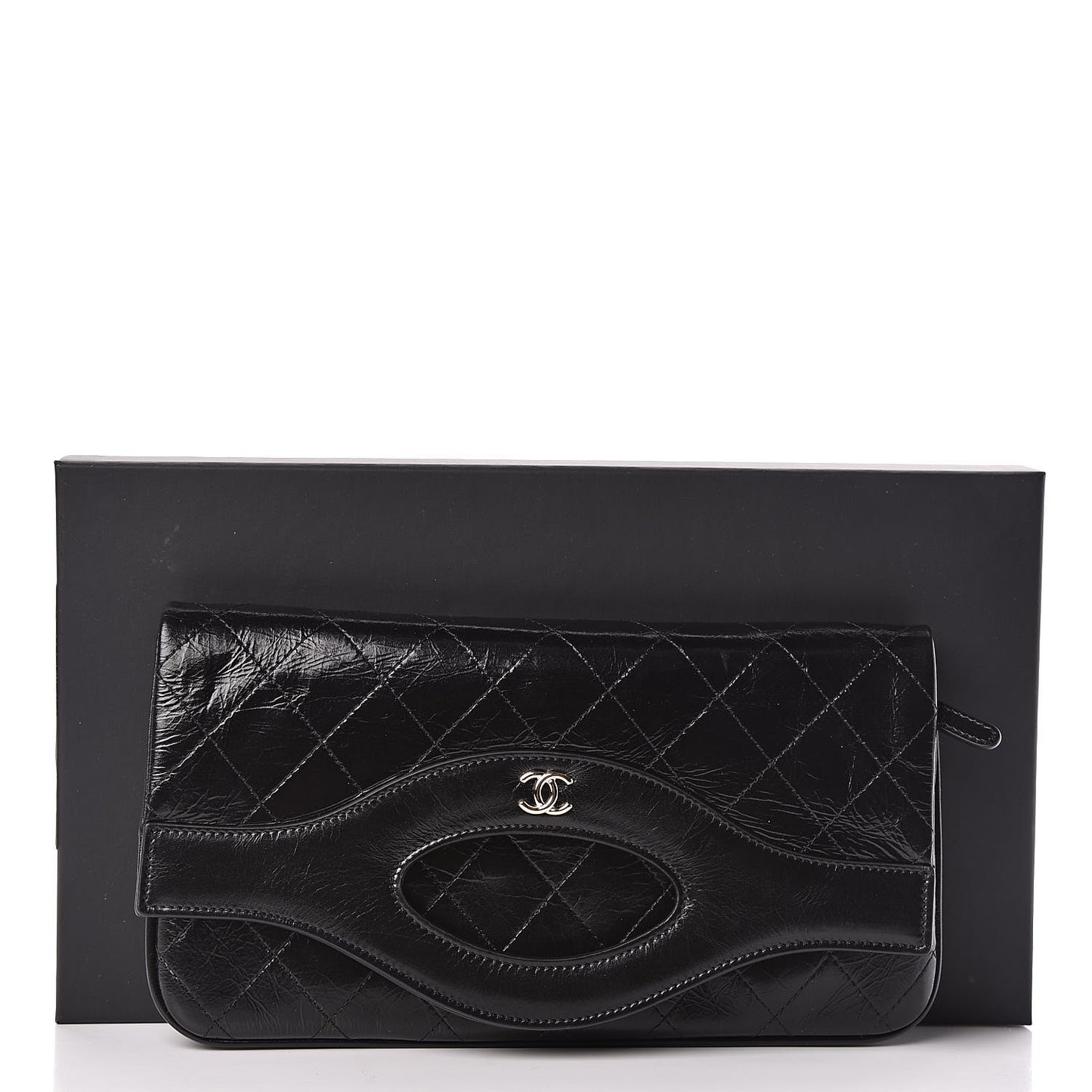 Shiny Crumpled Calfskin Small 31 Pouch Black