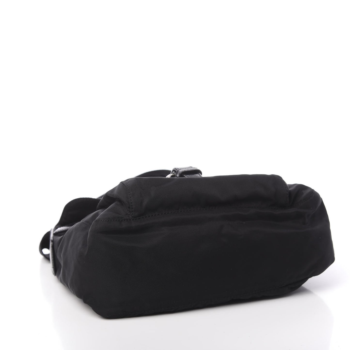 Nylon Vela Messenger Black