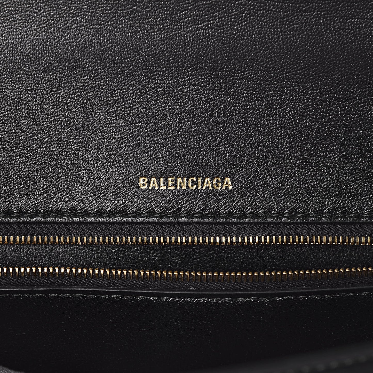 Shiny Box Calfskin Medium Hourglass Top Handle Bag Black