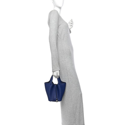 Hermes Taurillon Maurice Picotin Lock 18 PM Bleu Saphir 2 of 10