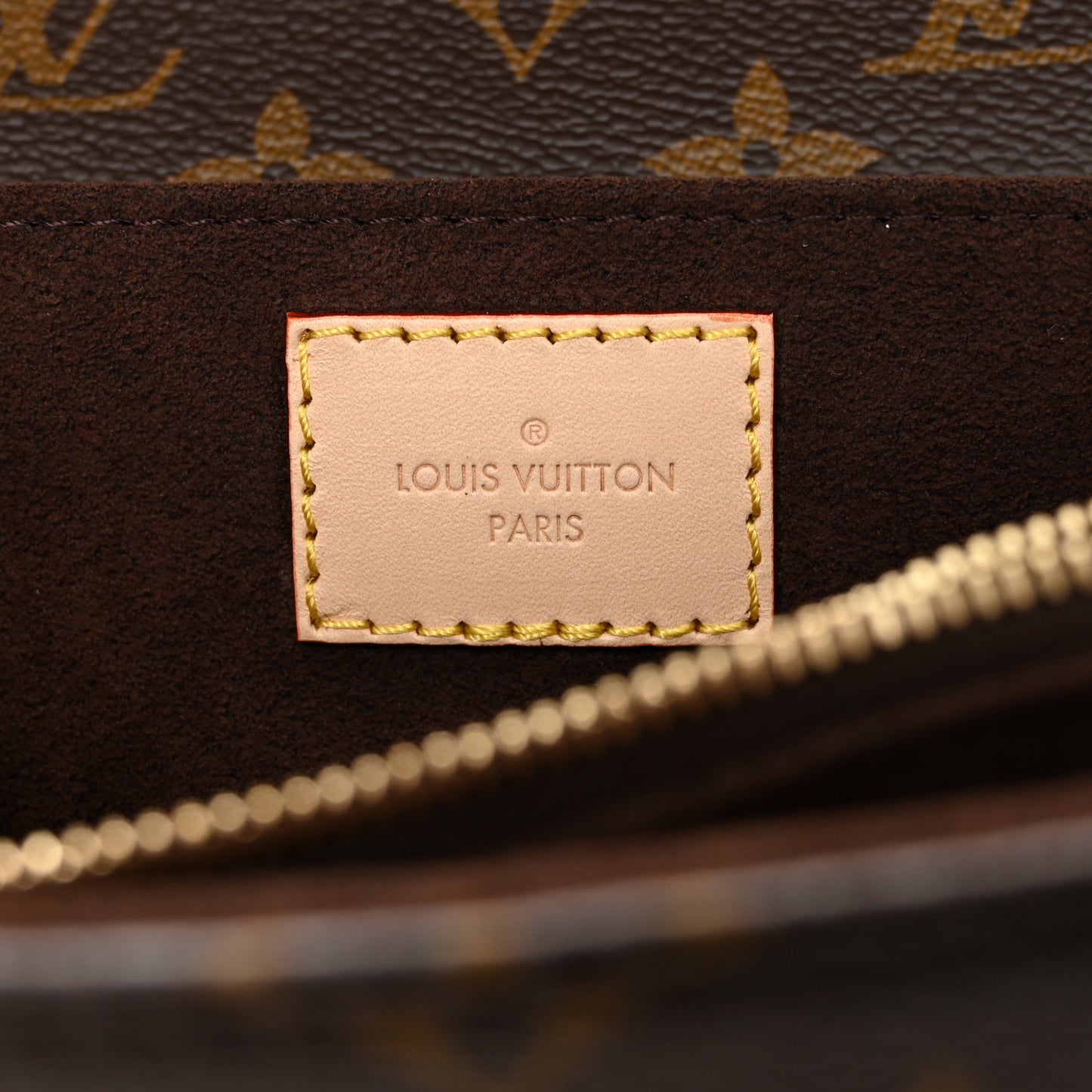 Monogram Pochette Metis East West