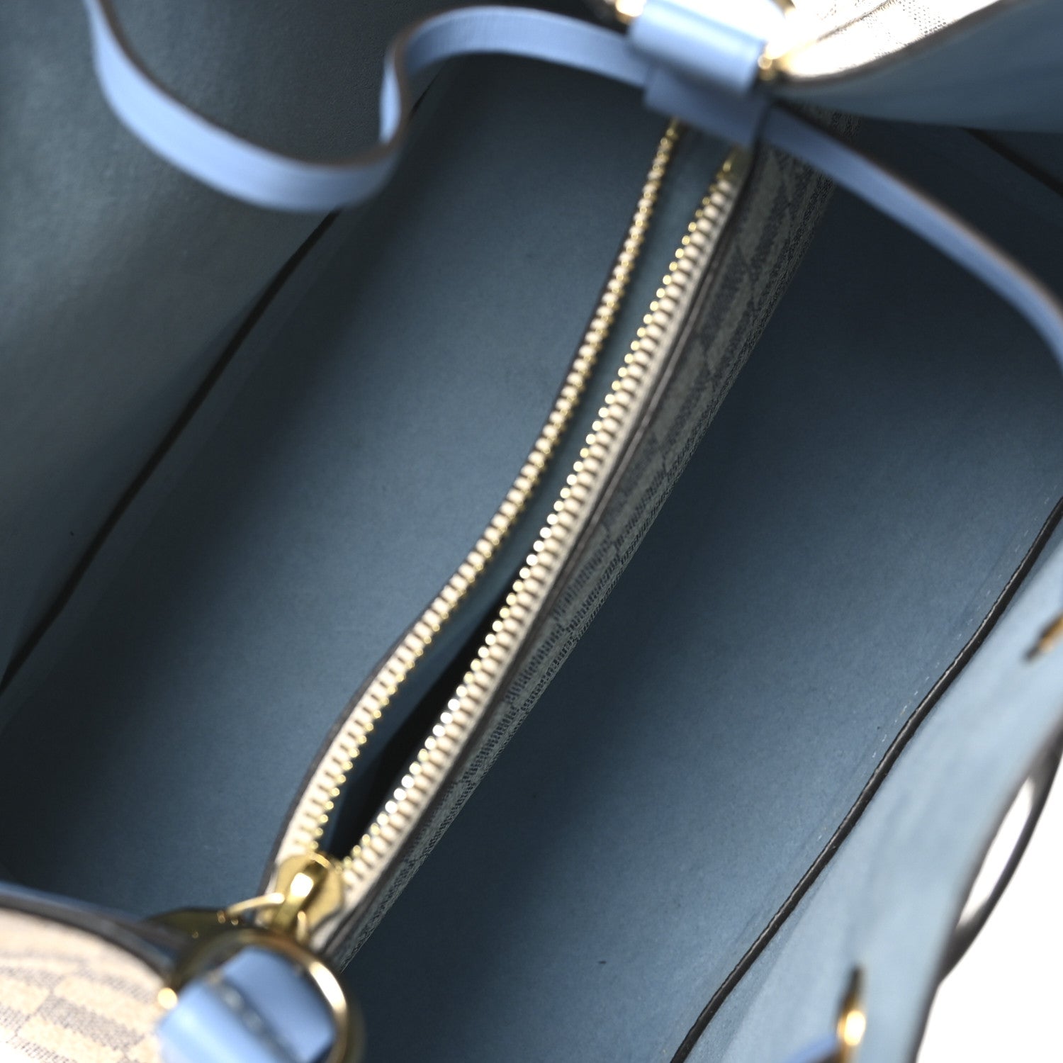 Louis Vuitton Damier Azur Neonoe MM Bleuet 5 of 10