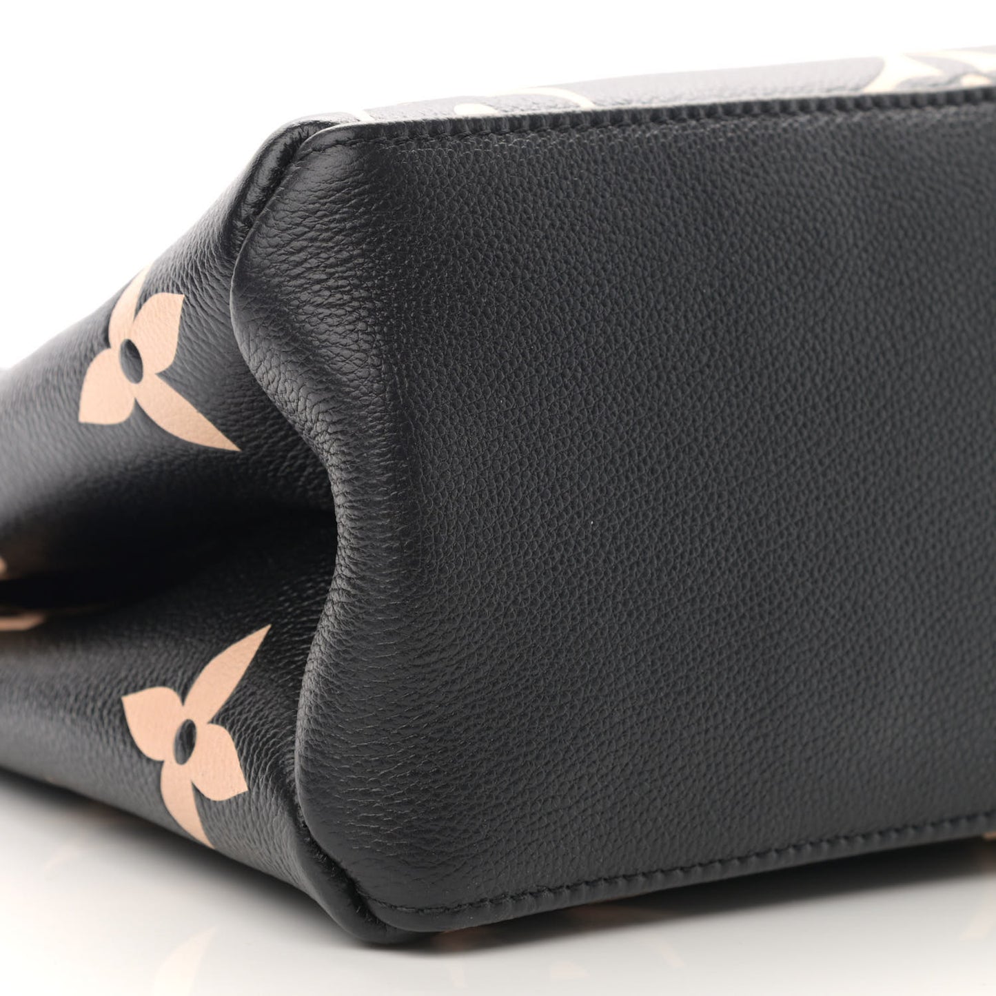 Empreinte Monogram Giant Petit Palais Black Beige
