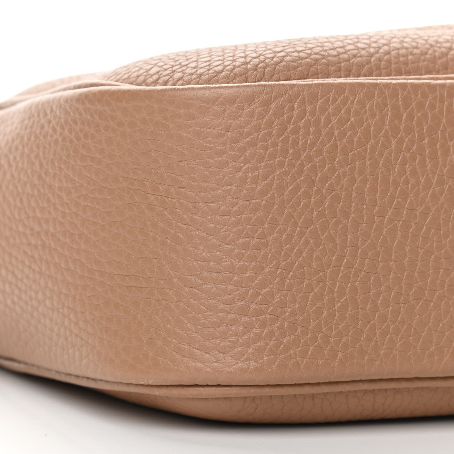 Gucci Pebbled Calfskin Small Soho Disco Bag Camelia 8 of 10
