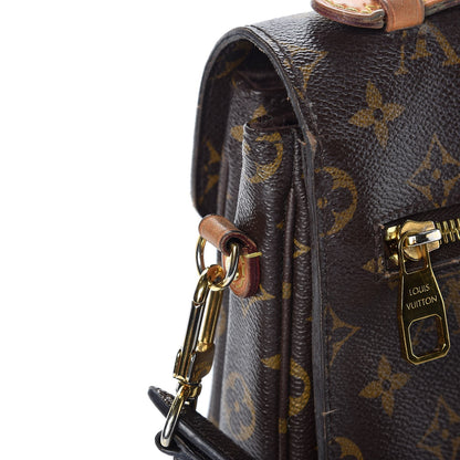 Louis Vuitton Monogram Pochette Metis 14 of 17