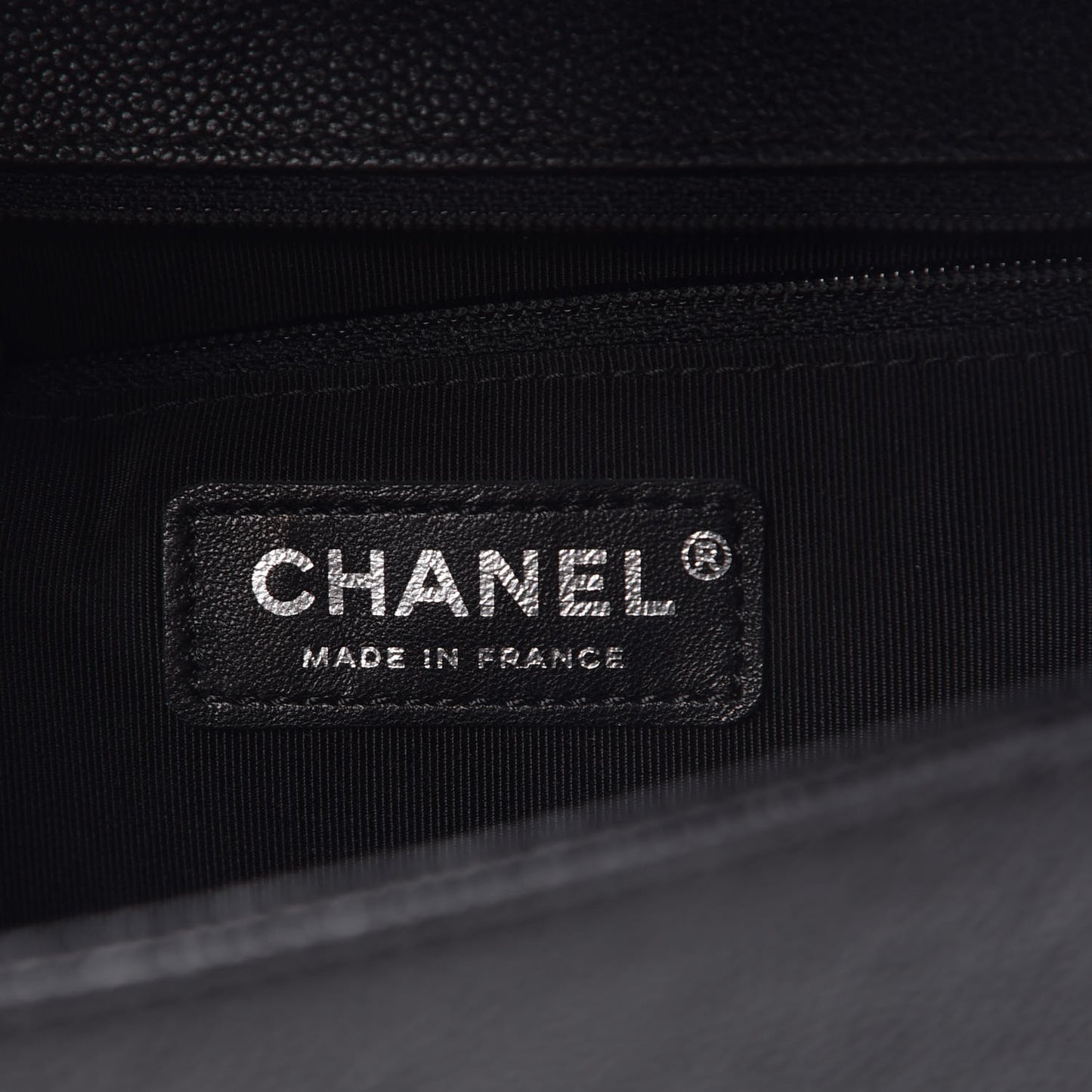 Caviar Quilted New Medium Boy Flap Black