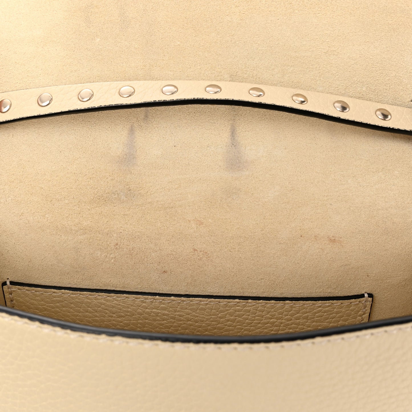 Pebbled Calfskin Medium Rockstud Flip Lock Crossbody Bag Light Ivory