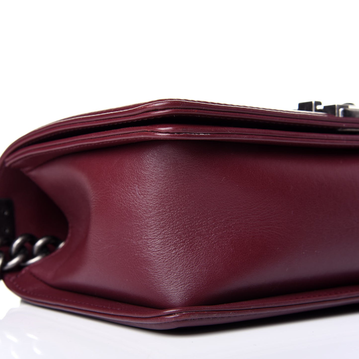 Calfskin Horizontal Quilted Medium Boy Flap Burgundy