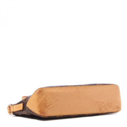 Louis Vuitton Monogram Trotteur 4 of 8