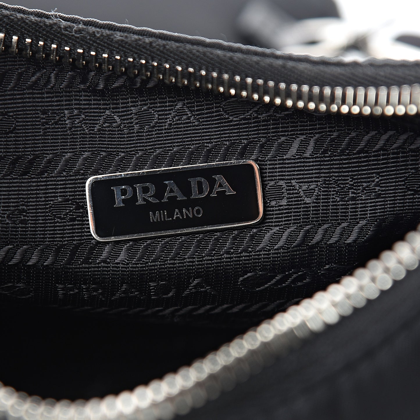 Nylon Re-Edition 2005 Shoulder Bag Black