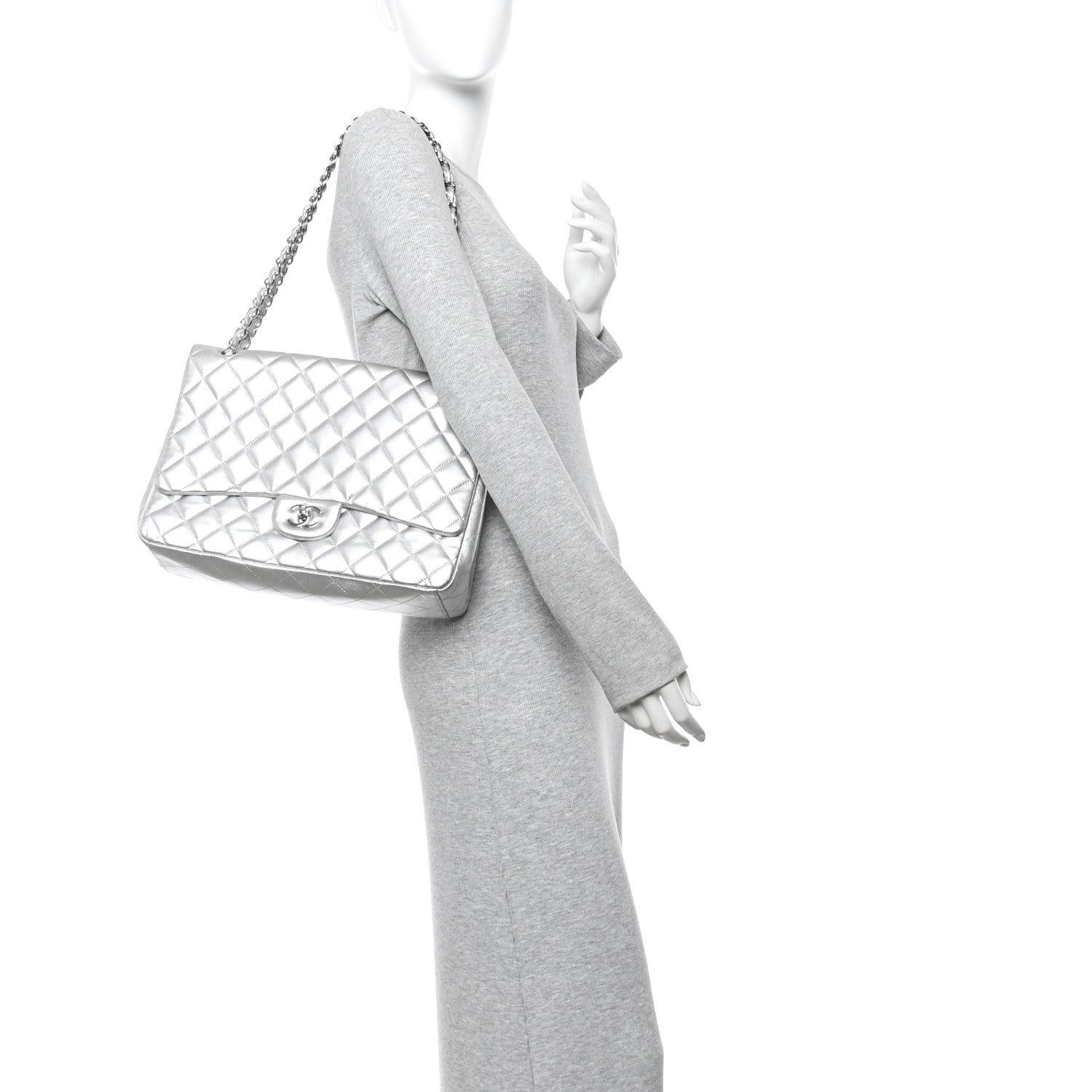 Chanel Metallic Lambskin Quilted Maxi Single Flap Silver 1818257
