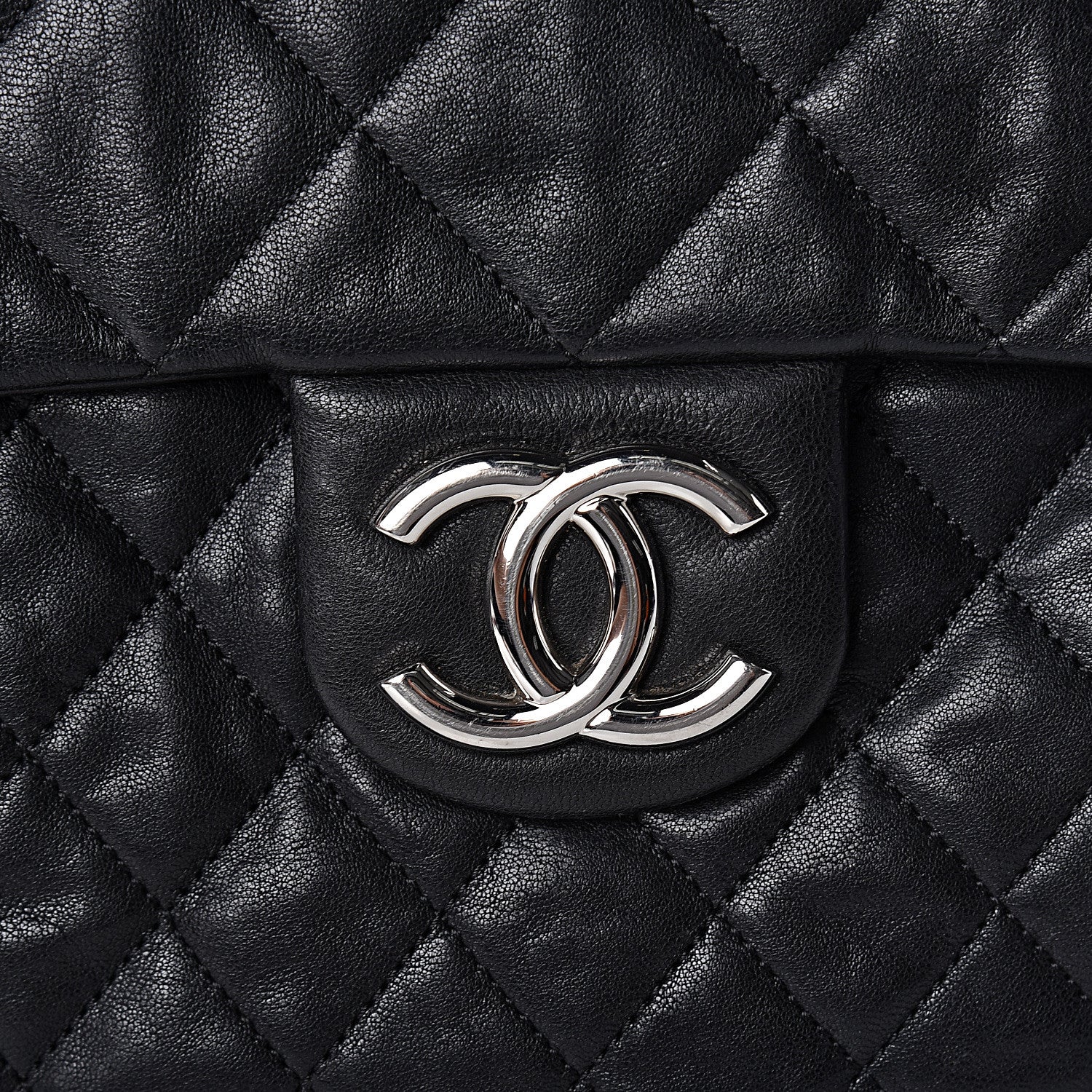 Chanel Washed Lambskin Quilted Maxi Chain Around Flap Black 7 of 13