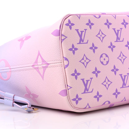 Louis Vuitton Monogram Giant Spring In The City Neverfull MM Sunrise Pastel 8 of 9