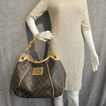 Louis Vuitton Monogram Galliera PM 3 of 9