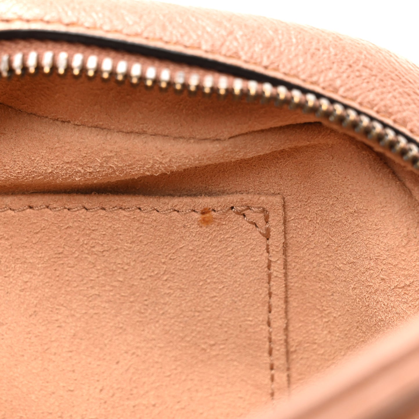Glazed Calfskin Matelasse Diagonal Small GG Marmont Chain Shoulder Bag Cuir