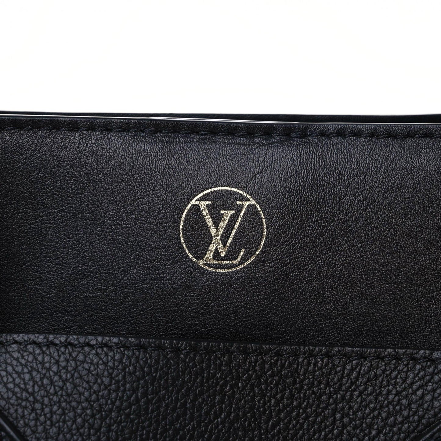 Calfskin Monogram Tufting On My Side Black