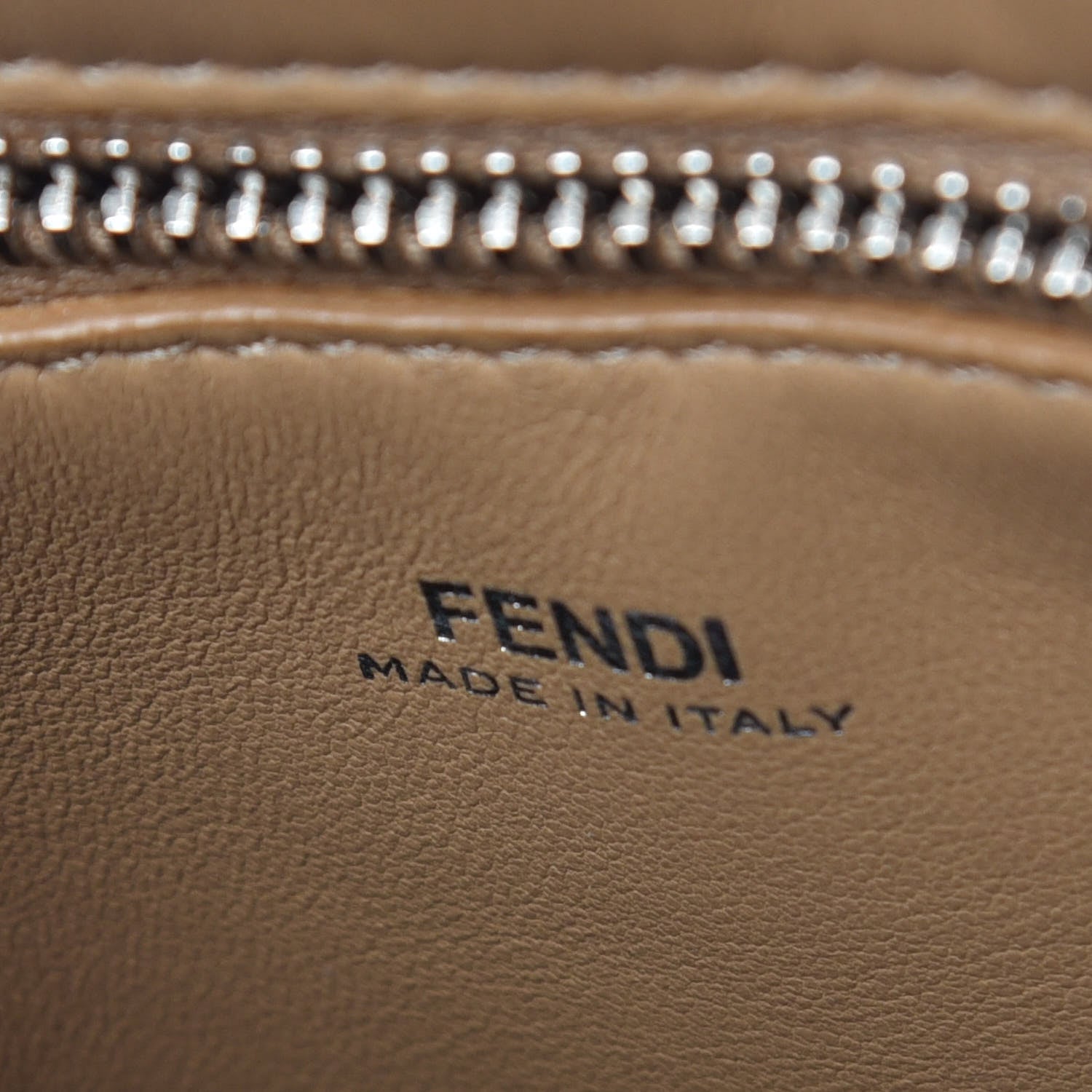Fendi Shiny Nappa Trapuntata Small DotCom Click Chain Satchel Cuoio 6 of 13
