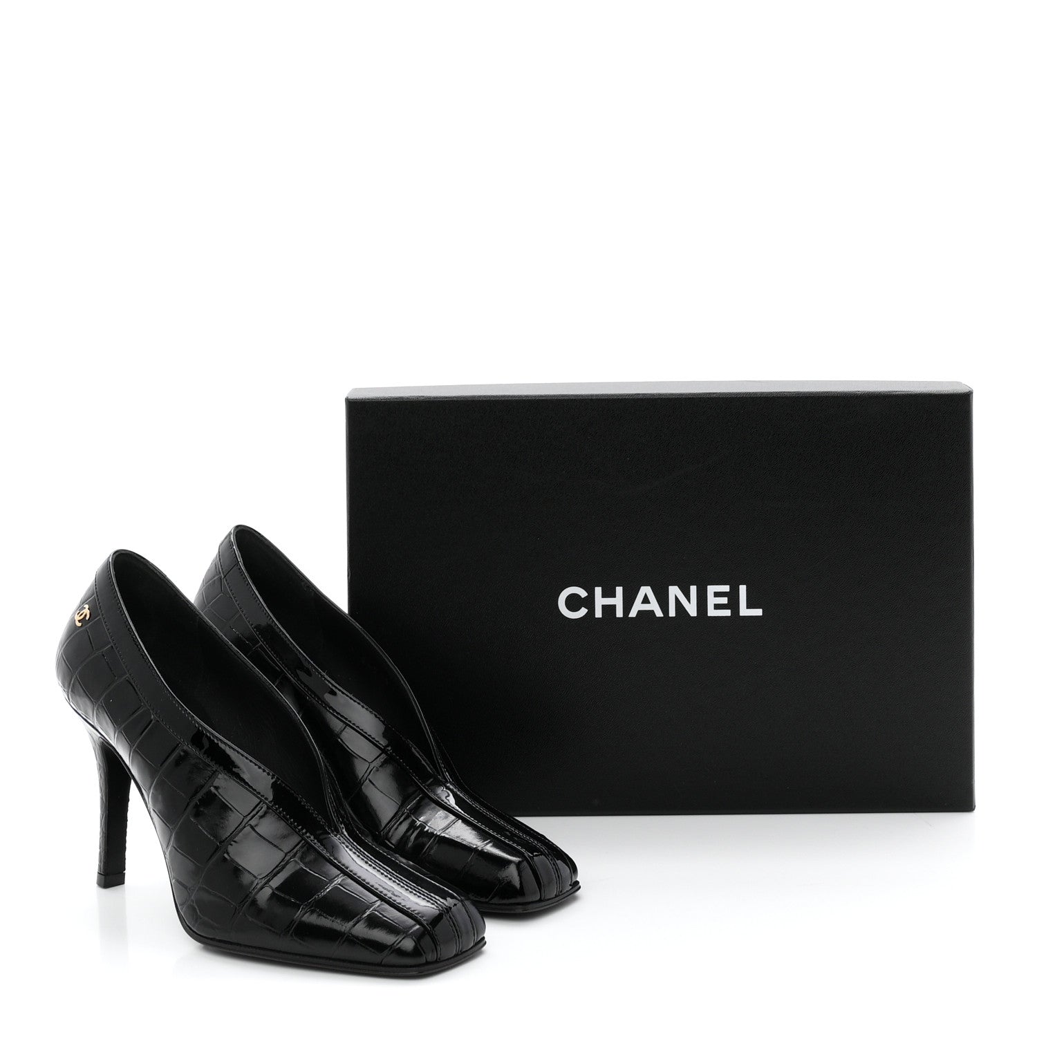 Chanel Crocodile Embossed Patent Calfskin Pumps 38.5 Black 10 of 10