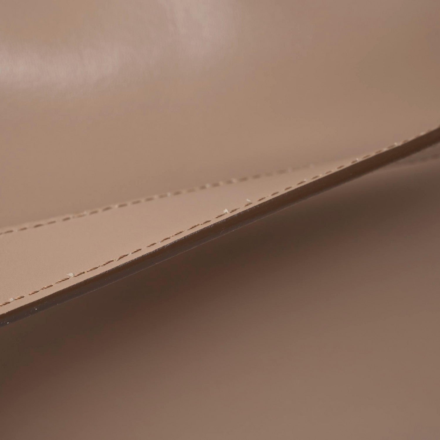 Givenchy Shiny Lord Calfskin Medium Antigona Dark Beige 16 of 17
