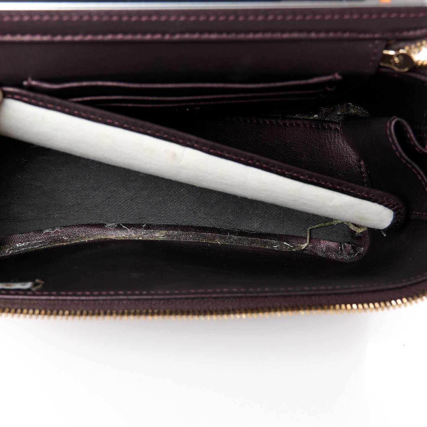 Iridescent Lambskin Quilted Small Top Handle Vanity Case With Chain Burgundy