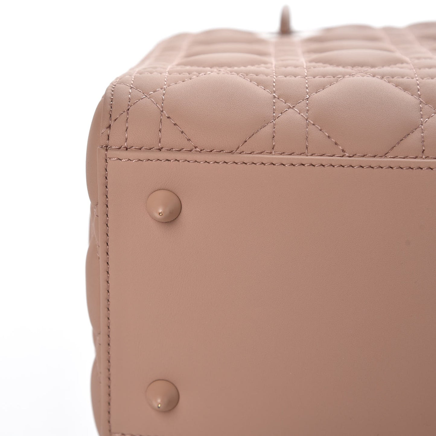Ultra Matte Calfskin Cannage Medium Lady Dior Beige