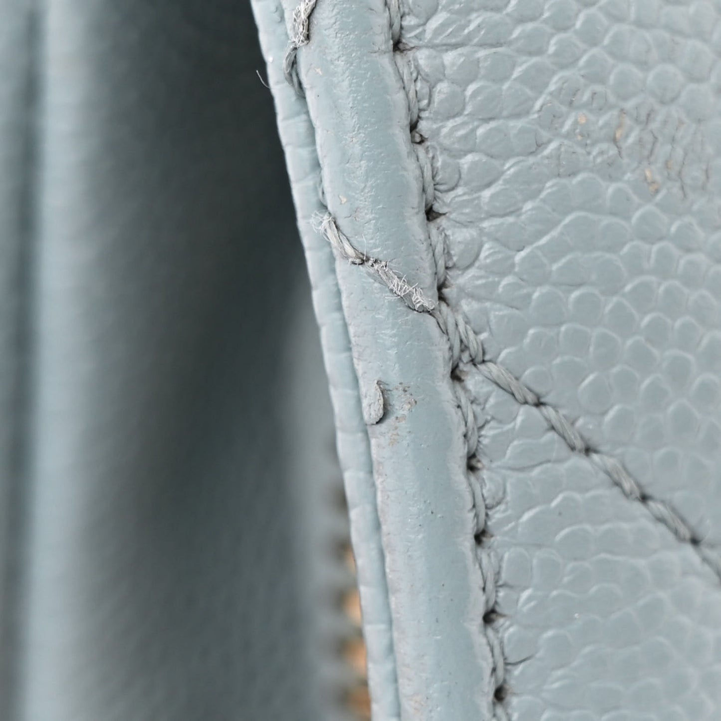 Caviar Quilted Small Business Affinity Flap Blue