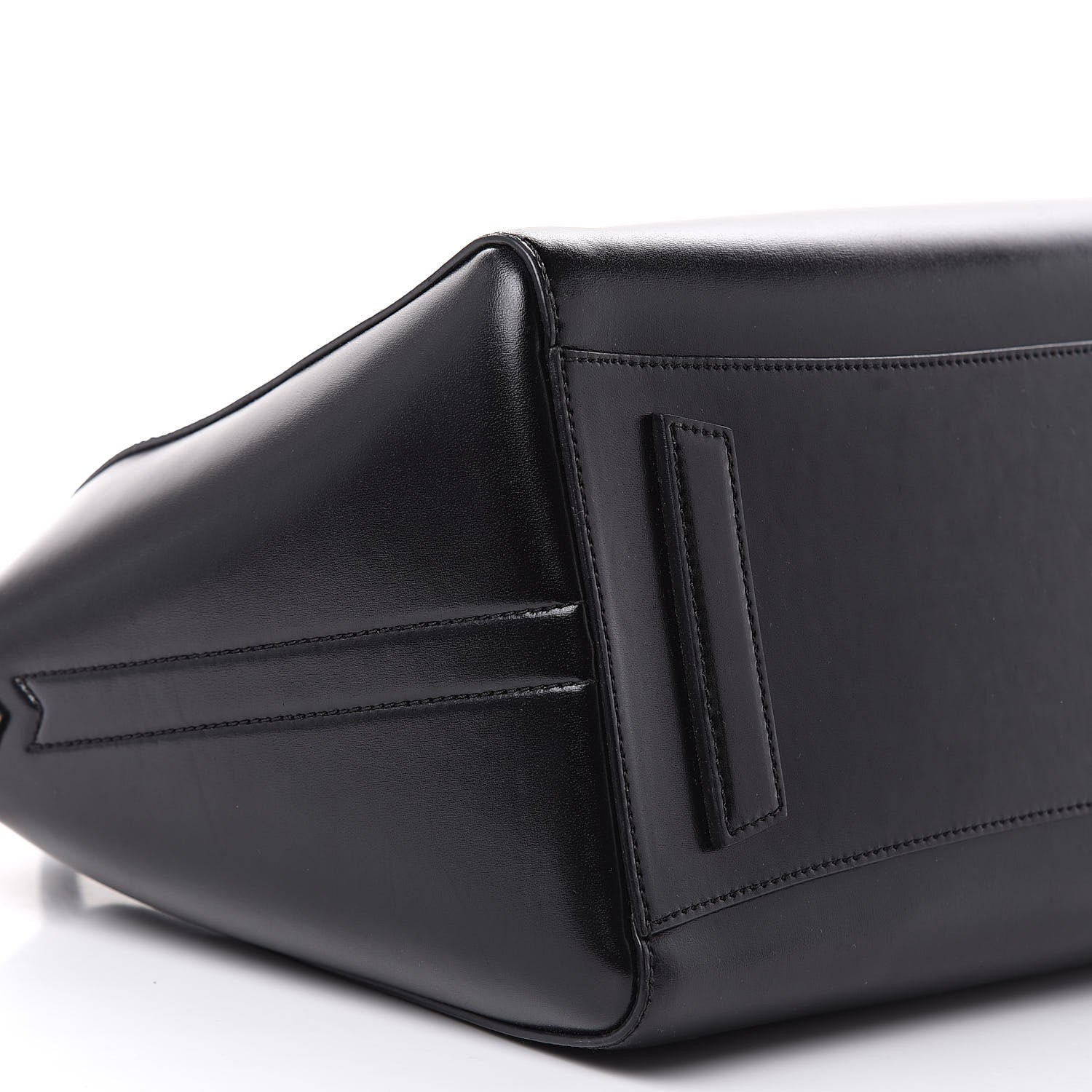 Givenchy Shiny Lord Calfskin Medium Antigona Black 10 of 17