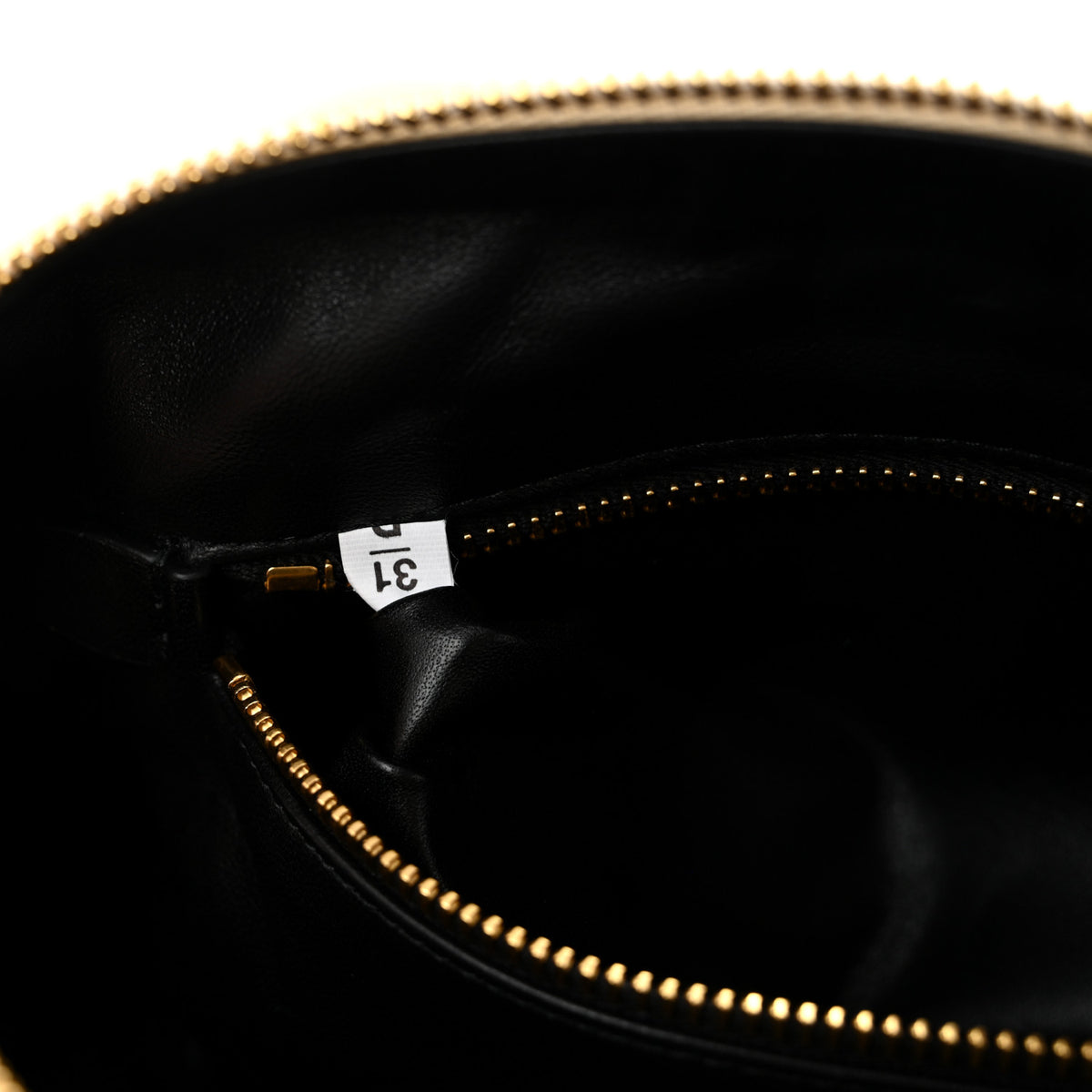 Soft Grain Medium Top Handle Bag With Padlock Bianco