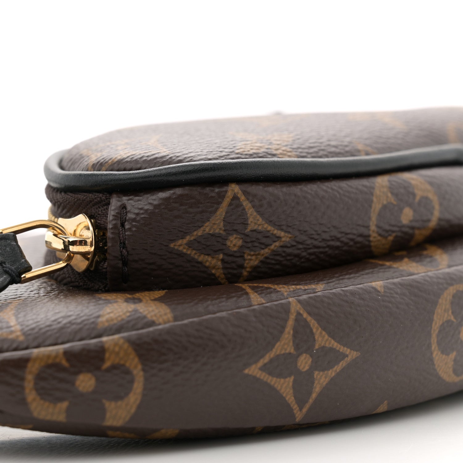 Louis Vuitton Monogram Keepit Bumbag 8 of 10