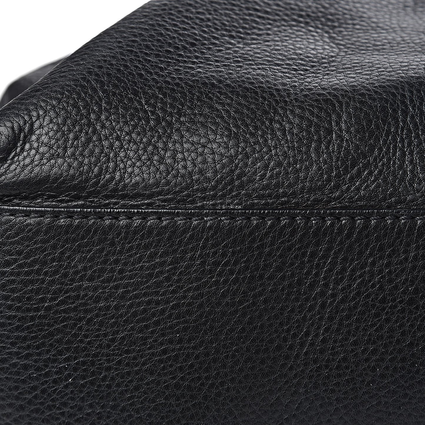 Waxed Calfskin Medium Studded Nightingale Black