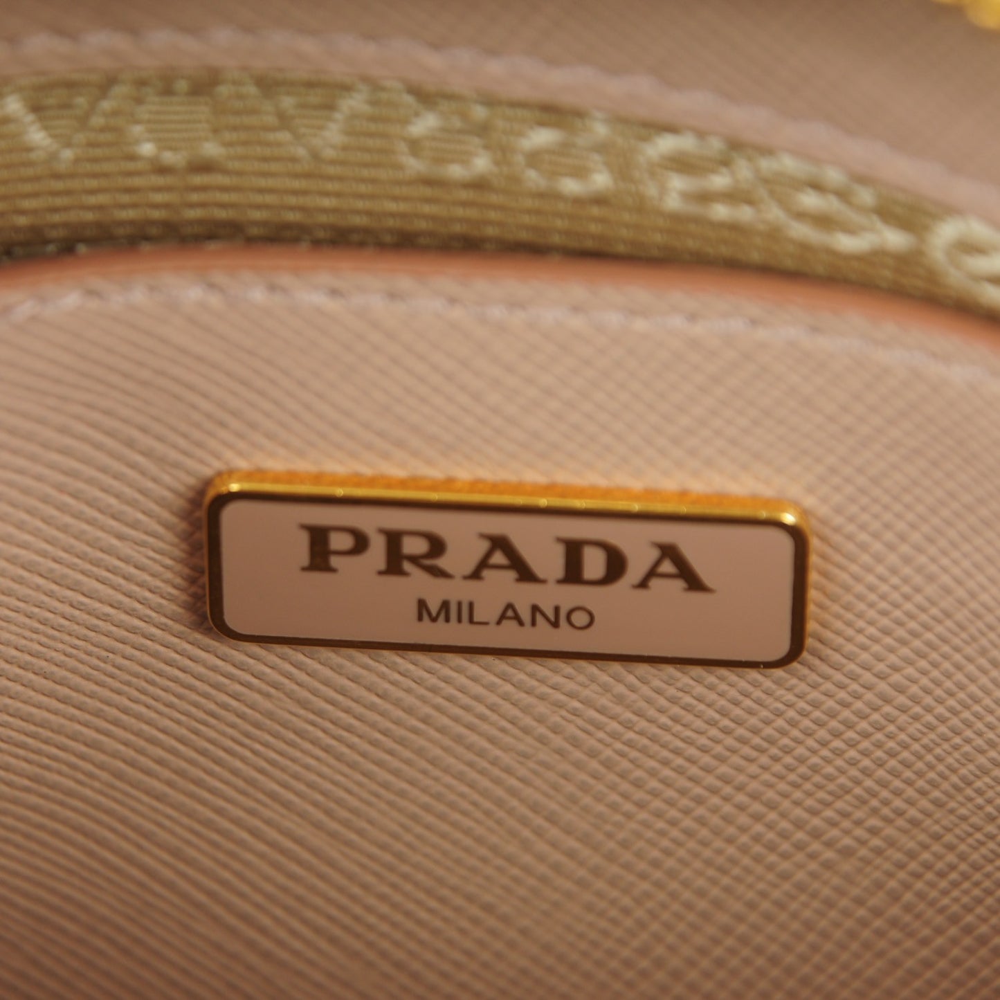Saffiano Lux Mini Promenade Tote Cammeo