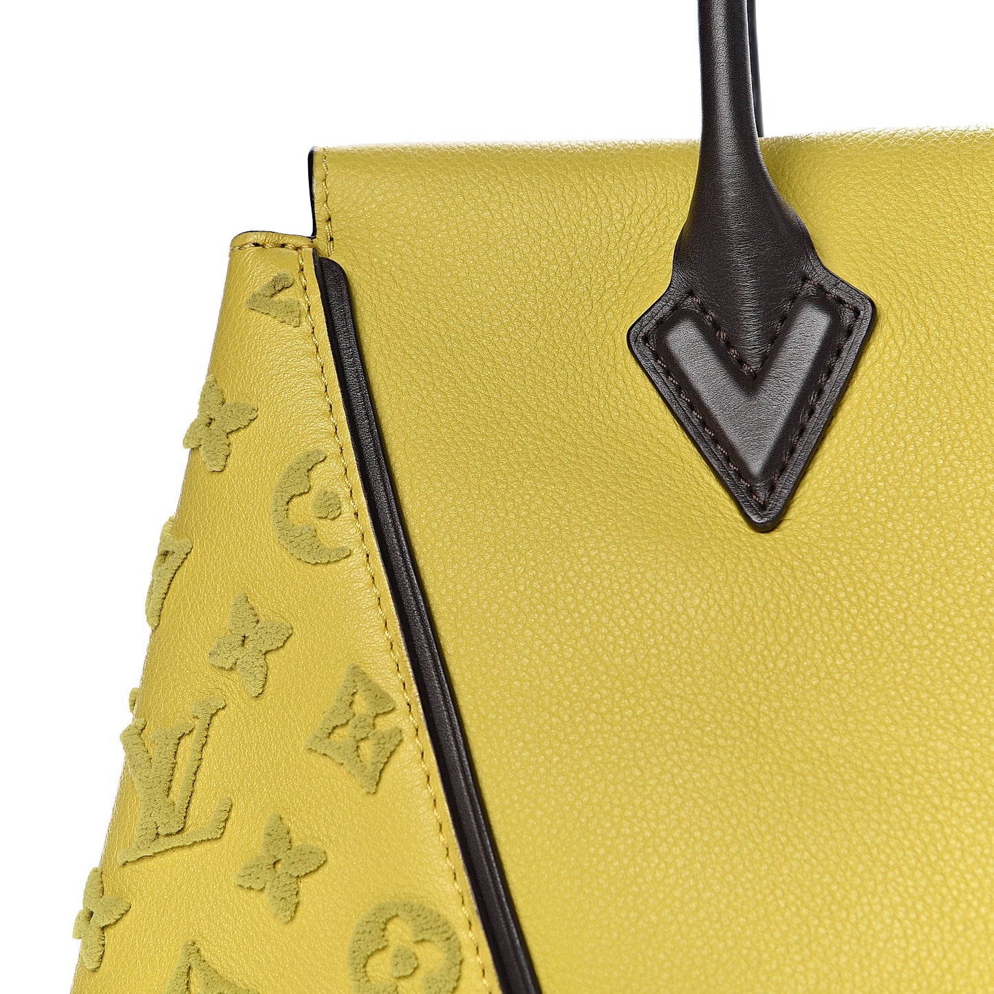 Veau Cachemire Tote W PM Pistache