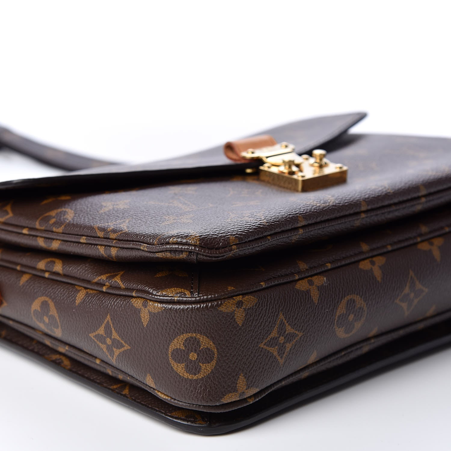 Louis Vuitton Monogram Pochette Metis 5 of 10