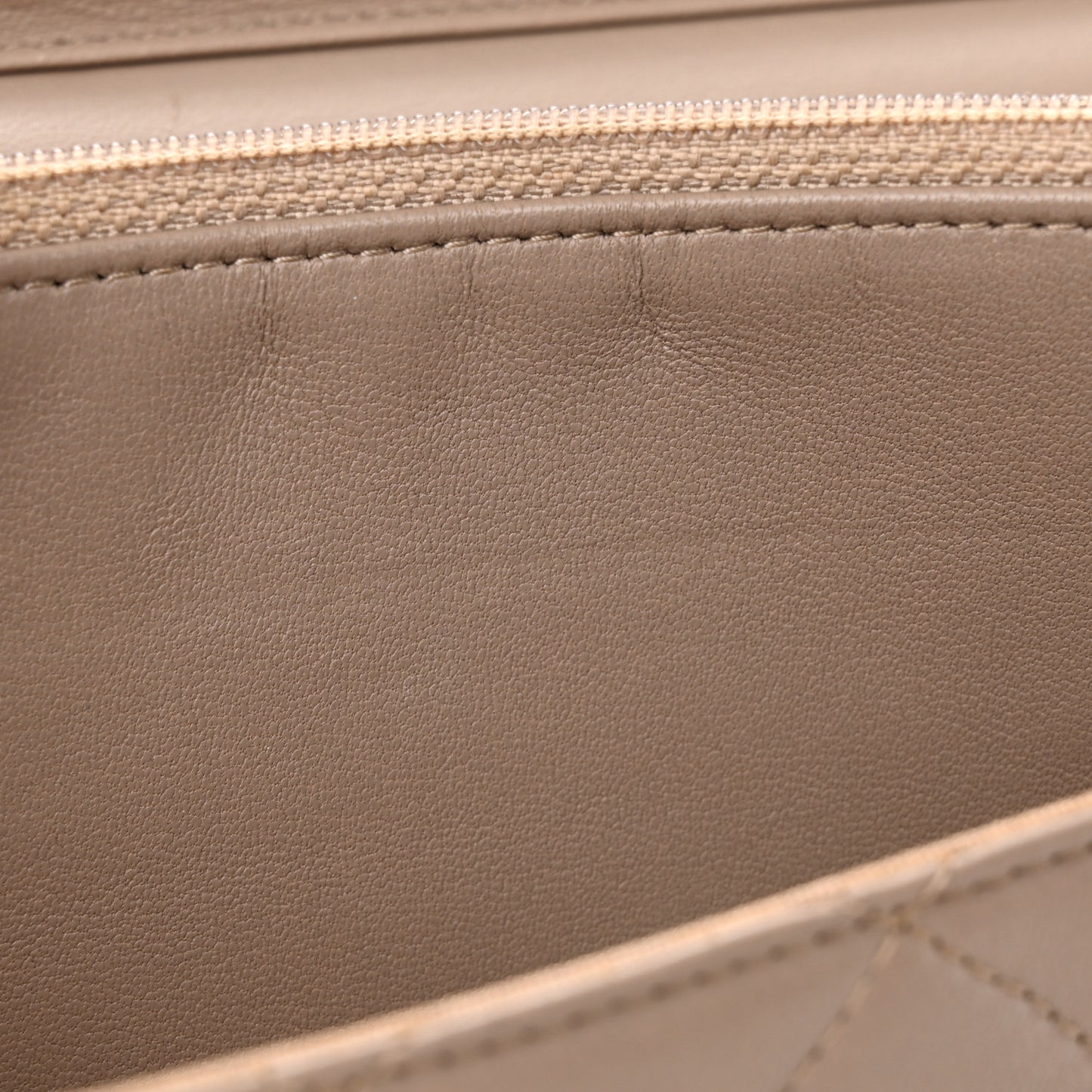 Lambskin Quilted Wallet On Chain WOC Taupe