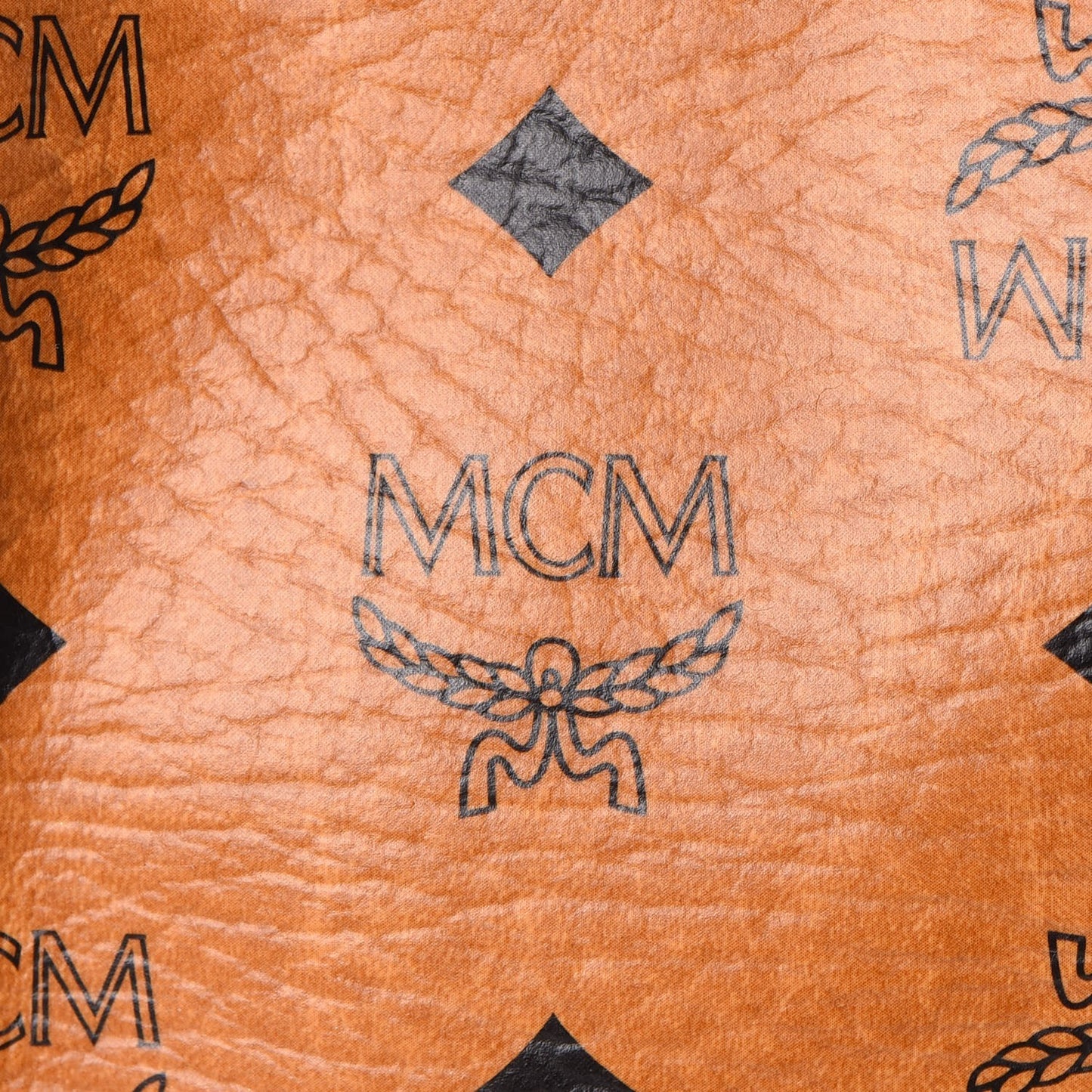 Visetos Medium Essentials Shopper Tote Cognac