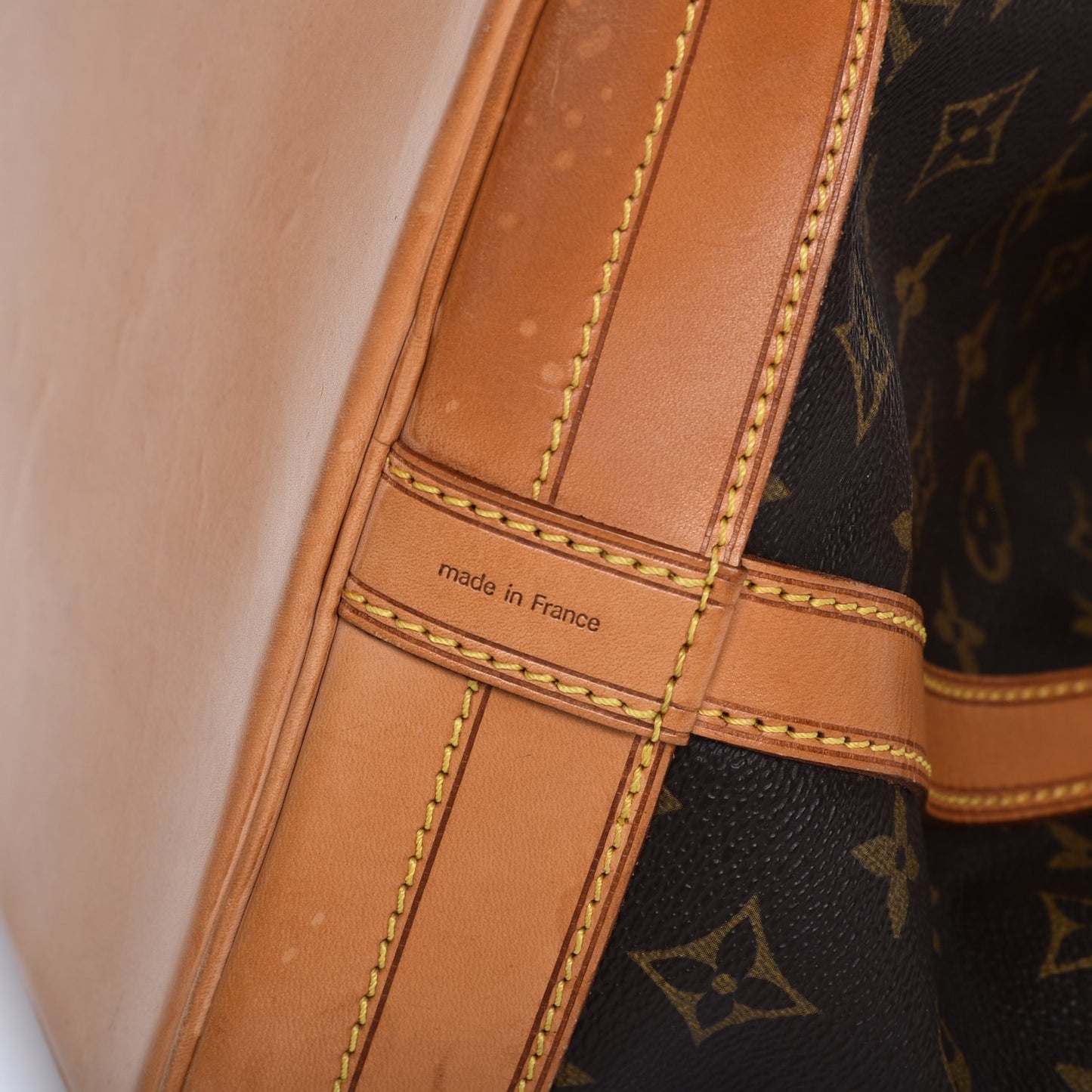 Monogram Noe