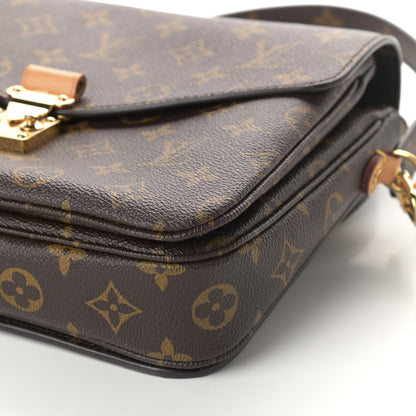 Louis Vuitton Monogram Pochette Metis 9 of 9