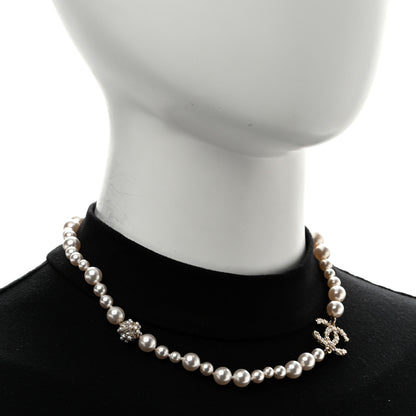 Chanel Pearl Crystal CC Short Necklace Gold Gold 2 of 7