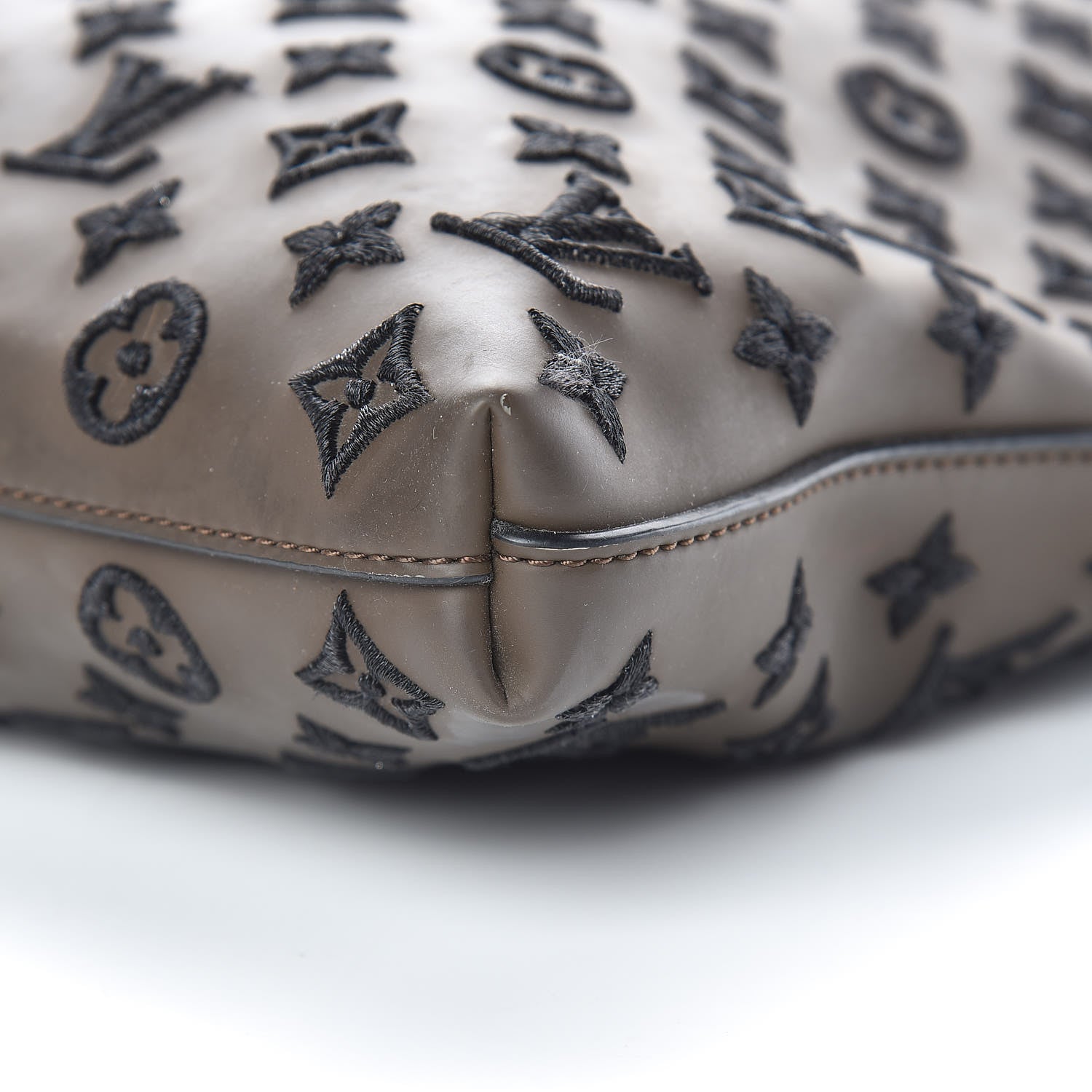 Louis Vuitton Monogram Addiction Vertical Lockit MM Brown 12 of 12