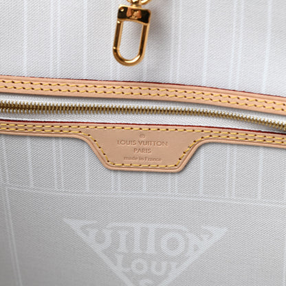 Louis Vuitton Monogram Giant By The Pool Neverfull MM Brume 6 of 10