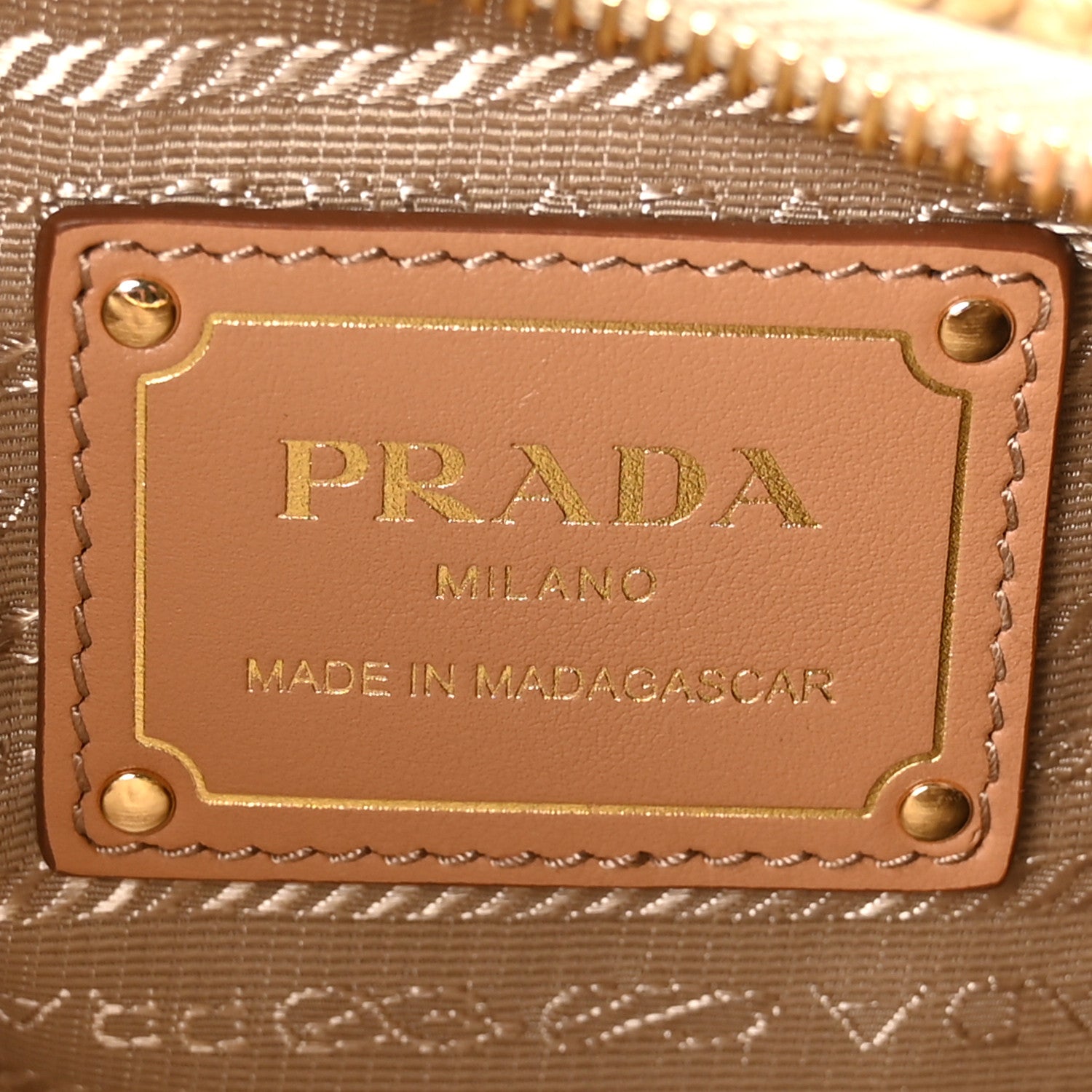 Prada Yarn Raffia Effect Crochet Mini Re-Edition 2000 Shoulder Bag Naturale 6 of 10
