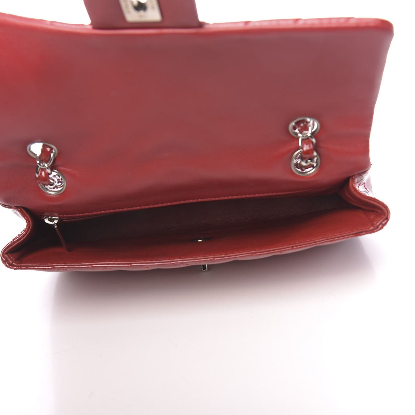Patent Chevron Quilted Medium Single Flap Red
