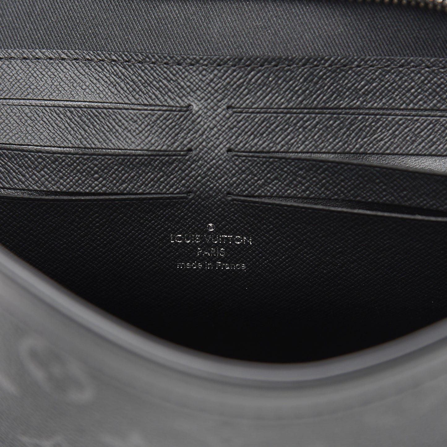 Monogram Eclipse Pochette Voyage MM