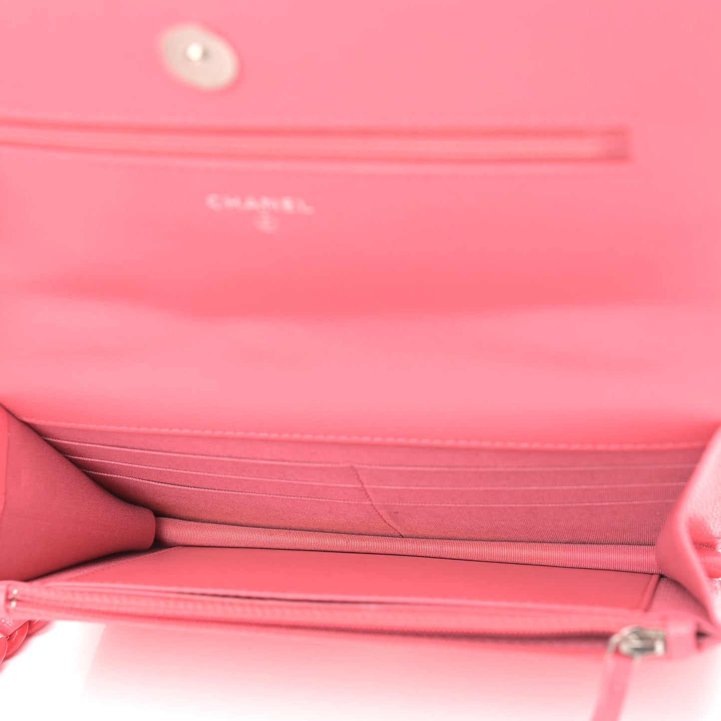 Caviar Quilted My Everything Wallet On Chain WOC Pink