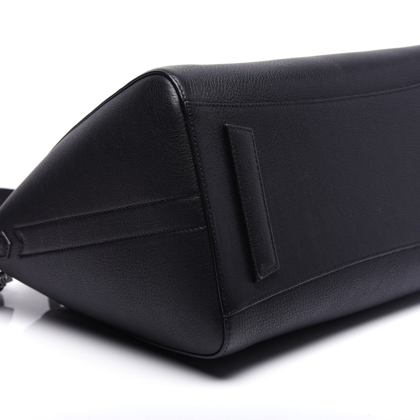 Sugar Goatskin Medium Antigona Black