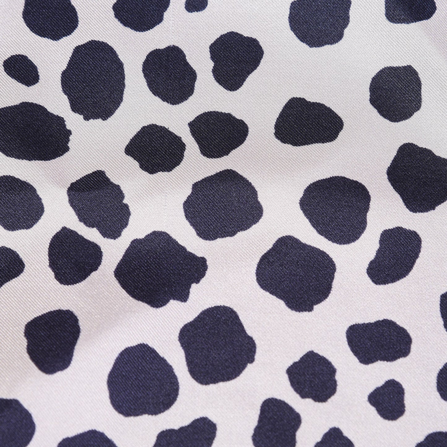 Silk Faune Giant Pointe Triangle Scarf Beige Brun Lavande