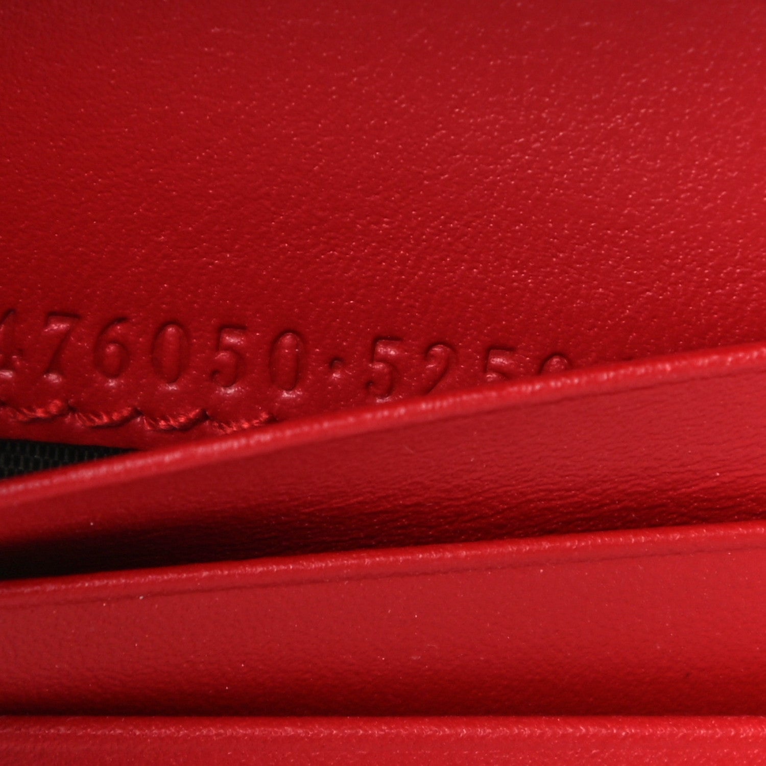 Gucci GG Supreme Monogram Cherry Embellished Card Case Wallet Hibiscus Red 7 of 11