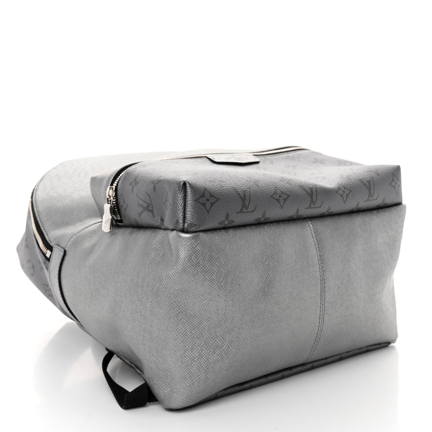 Louis Vuitton Monogram Taiga Discovery Backpack PM Silver 4 of 9